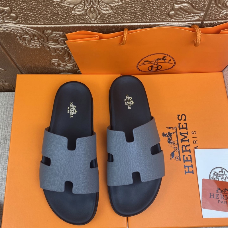 H**mes slippers
